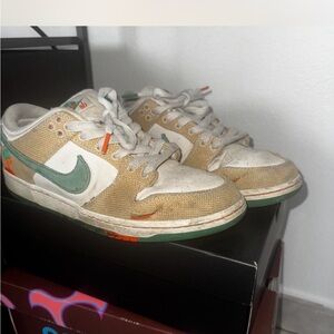 Kids Beige and Green Sneakers